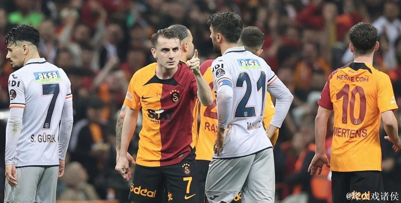 记者：伊卡尔迪希望回意大利踢球，但米兰现在对他不感兴趣