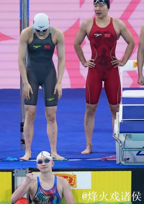 河北队勇夺全运会女子4x200米自由泳接力金牌 河北队勇夺全运会女子4x200米自由泳接力金牌